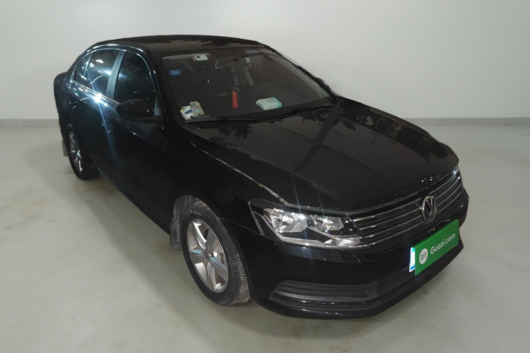 大众 朗逸 2017款 1.6L 自动风尚版车身外观3