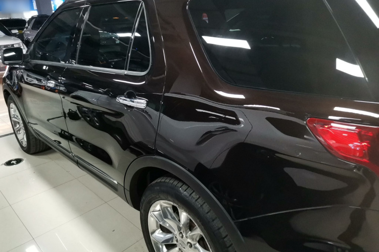 福特 探险者(进口) 2013款 3.5L 尊享型车身外观4