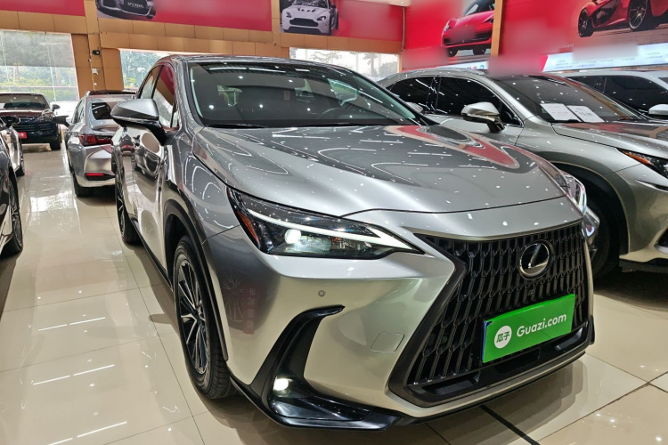 雷克萨斯NX 2023款 350h 前驱 创悦版车身外观3