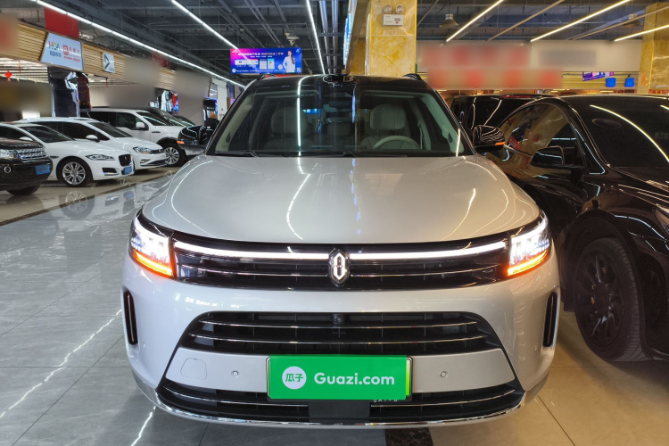 鸿蒙智行 问界M7 2024款 1.5T 智驾四驱Max版 5座车身外观2