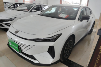 长安UNI-V 智电iDD 2024款 蓝鲸智电iDD 136km 智趣型