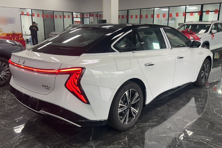 红旗EH7 2024款 690 Pro车身外观6003