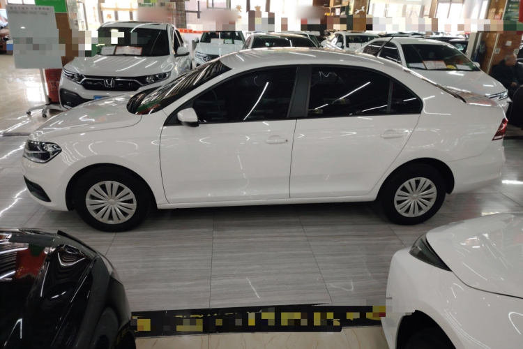 大众 桑塔纳 2021款 1.5L 自动风尚版车身外观4