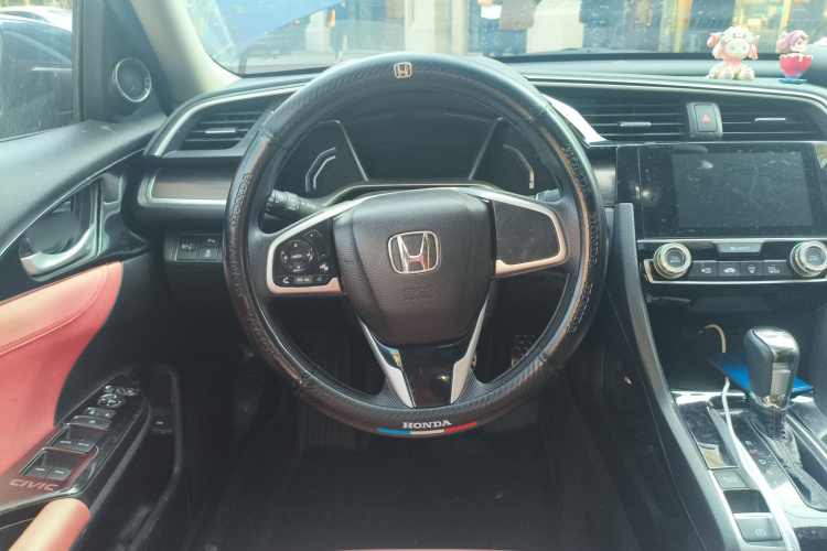 本田 思域 2019款 220TURBO CVT燃动版 国VI中控内饰13