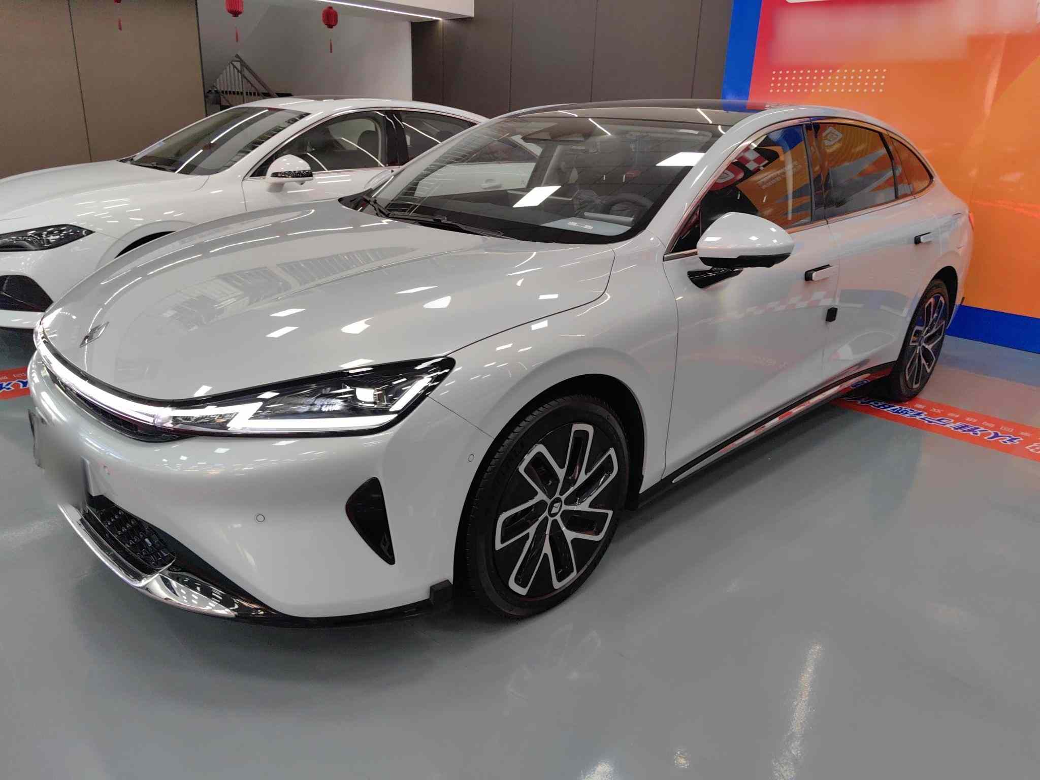 宝骏享境 2025款 插混 140km豪华版(2)