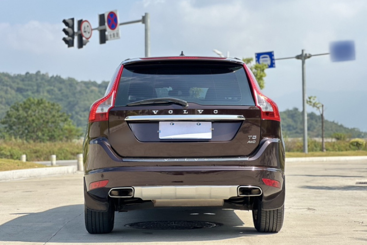 沃尔沃XC60 2017款 T5 AWD 智远版车身外观6010