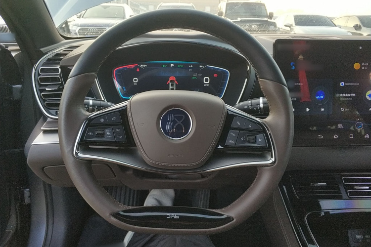 比亚迪 汉 2022款 DM-i 121KM 尊荣型中控内饰13