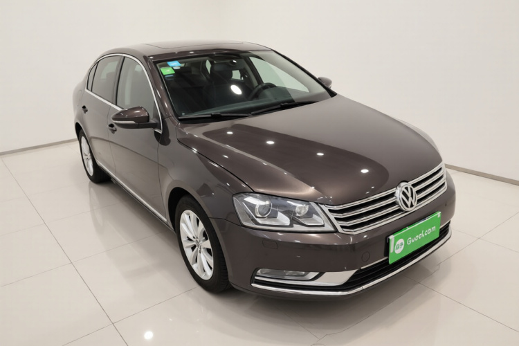 大众 迈腾 2012款 1.8TSI 豪华型车身外观3