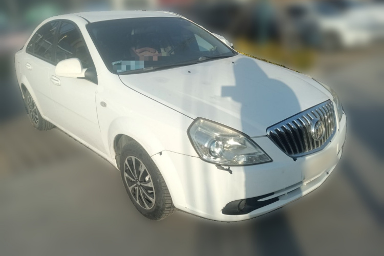 别克 凯越 2013款 1.5L 自动经典型车身外观3