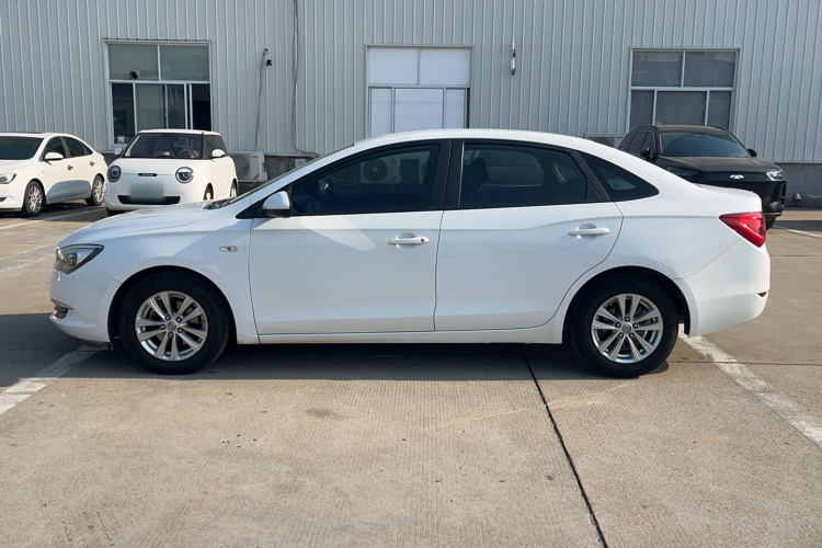 别克 英朗 2017款 15N 自动进取型车身外观6006