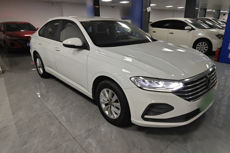 大众 朗逸 2023款 1.5L 自动得逸版车身外观3