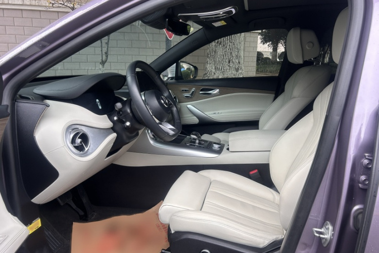 腾势X 2020款 纯电旗舰版中控内饰7006