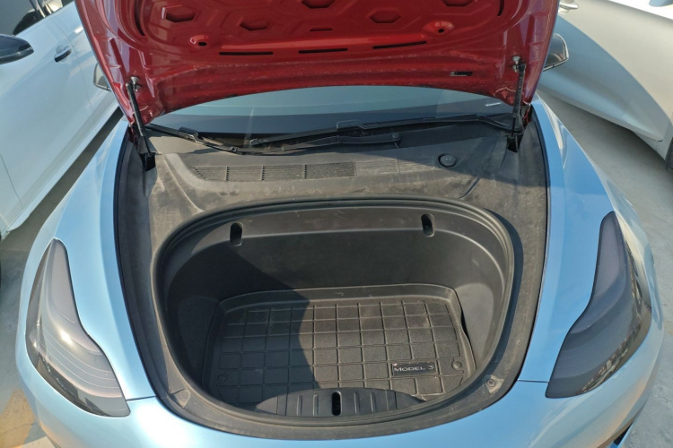 特斯拉 Model 3 2020款 标准续航后驱升级版局部细节24