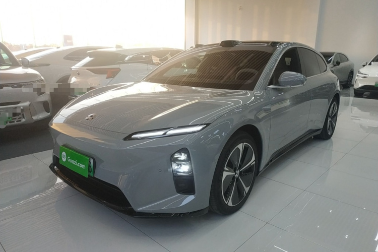 蔚来ET5T 2025款 75kWh Touring车身外观1