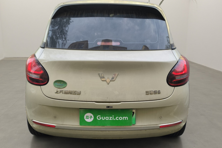 五菱汽车 五菱缤果 2023款 203km 轻享款车身外观6