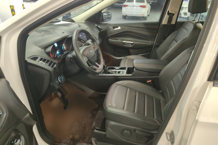 福特 翼虎 2019款 EcoBoost 180 两驱铂翼型 国VI中控内饰19