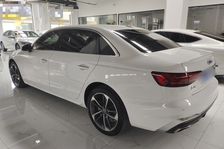 奥迪A4L 2020款 40 TFSI 时尚动感型车身外观6005