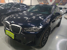 宝马X4 2022款 xDrive 25i M运动套装