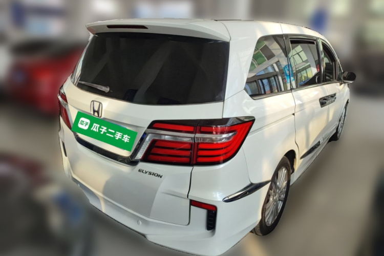 本田 艾力绅 2016款 2.4L 经典版车身外观7