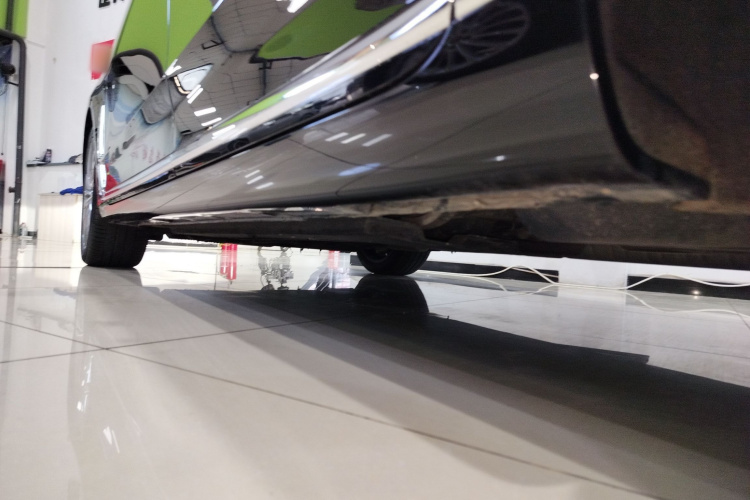 红旗H9 2020款 2.0T 智联旗享版局部细节9002