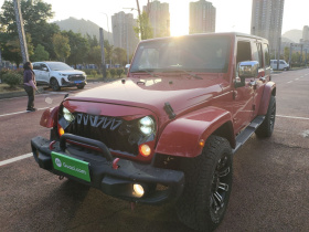 Jeep 牧马人 2014款 3.0L Sahara 四门版
