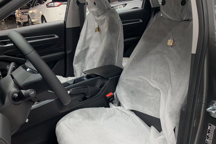 吉利汽车 帝豪 2026款 第4代 400万纪念款 1.5L 手动超越型局部细节19