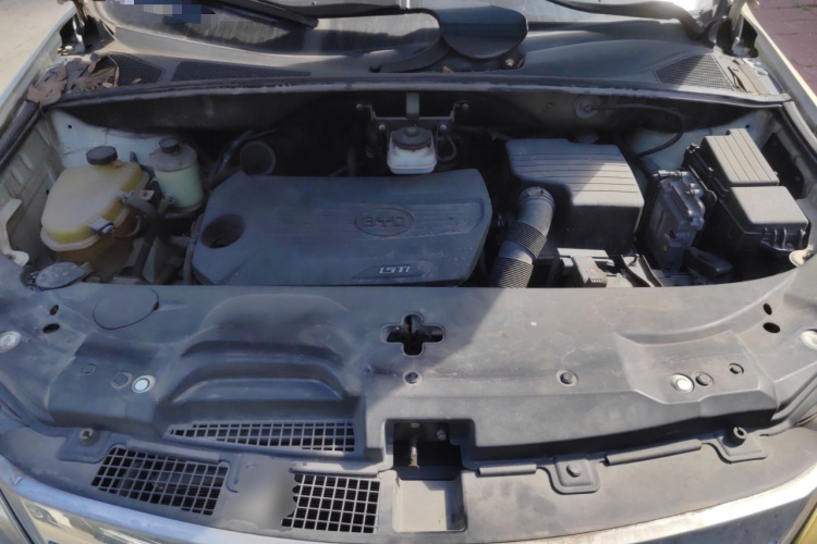 比亚迪S7 2015款 1.5T 手动尊贵型局部细节24