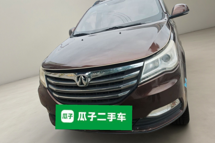 北汽威旺M50F 2017款 1.5L 标准型车身外观2