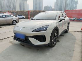 宝骏云海 2024款 140km 插混版