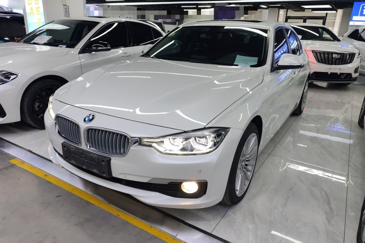 宝马3系 2018款 320Li 时尚型车身外观1