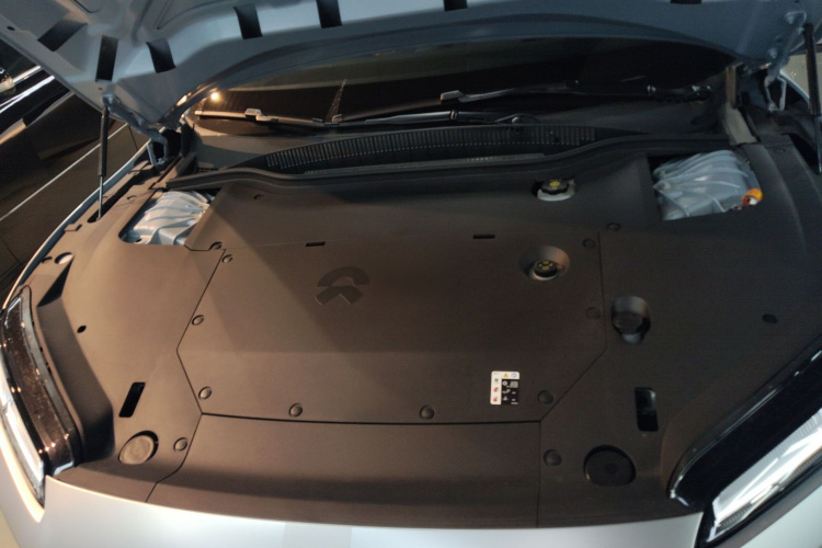 蔚来ET5 2025款 75kWh机舱底盘24