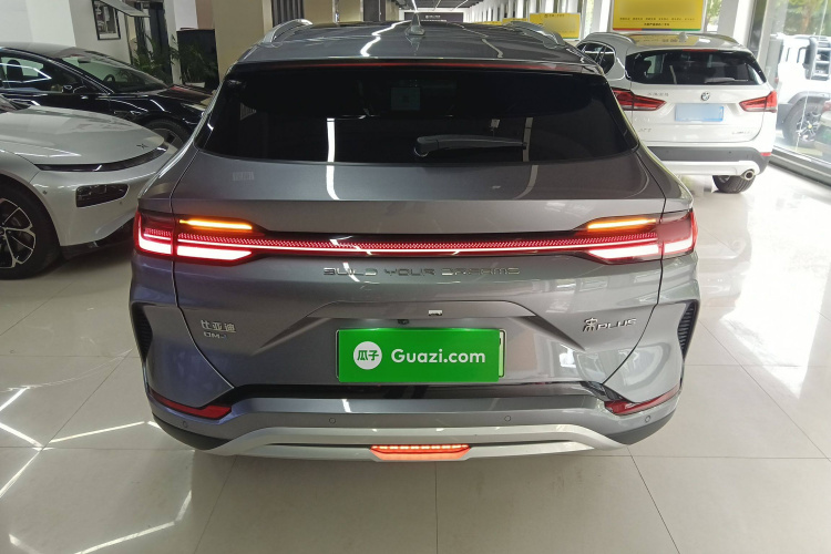 比亚迪 宋PLUS新能源 2023款 冠军版 DM-i 150KM 旗舰PLUS 5G车身外观6004