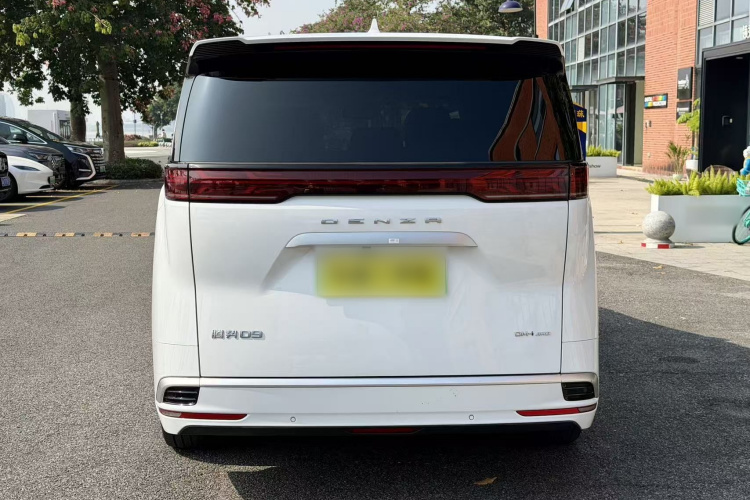 腾势D9 2022款 DM-i 970 四驱尊荣型车身外观6006