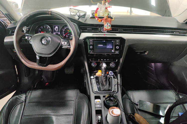 大众 迈腾 2018款 330TSI DSG 领先型中控内饰7002