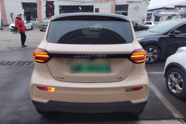 零跑汽车 零跑T03 2021款 400豪华版车身外观6004