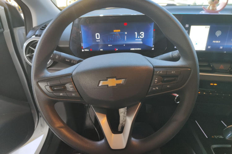 雪佛兰 科鲁泽 2024款 1.5L 双离合乐享版中控内饰13