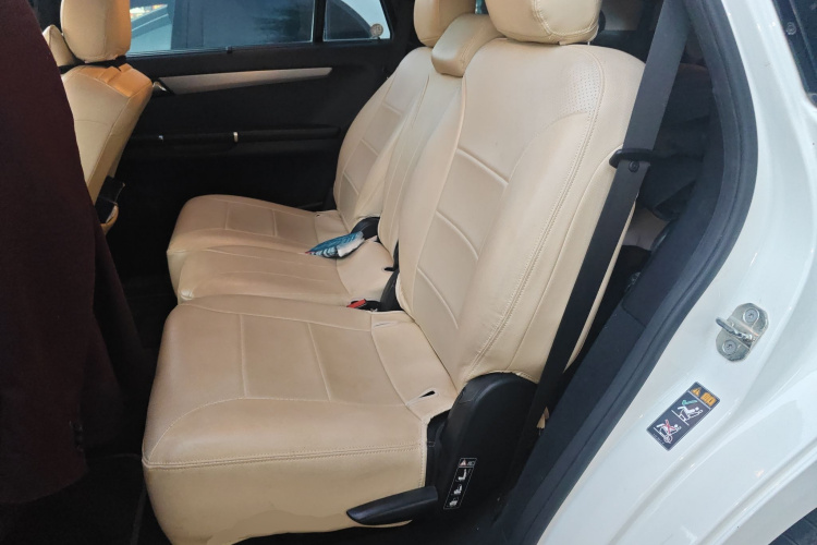 奔驰R级 2014款 R 320 4MATIC 商务型中控内饰21