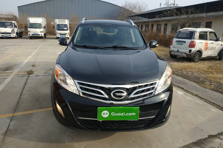 广汽传祺 传祺GS5 2014款 2.0L 自动两驱超享版车身外观2