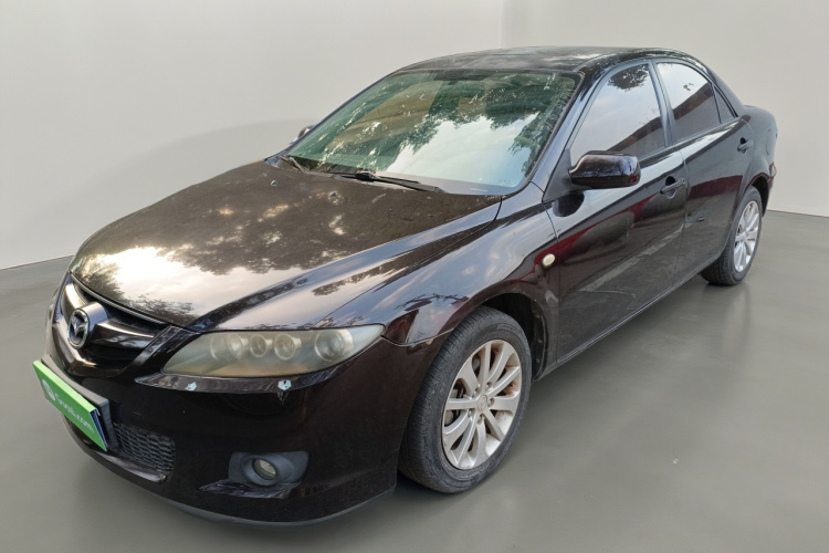 马自达6 2012款 2.0L 自动时尚型车身外观1