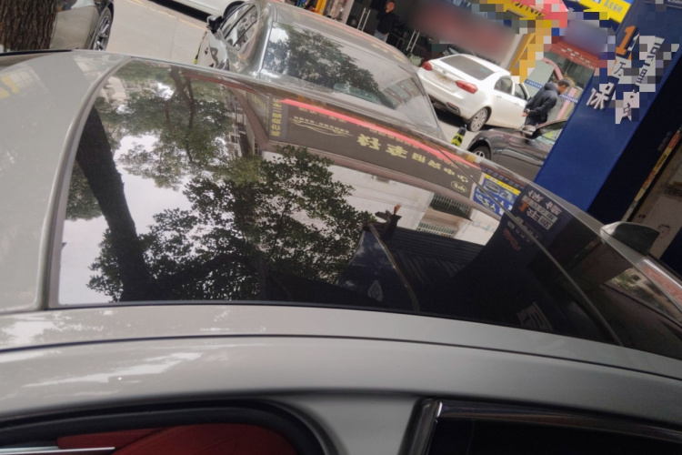 捷豹XEL 2024款 2.0T 250PS R-DYNAMIC S进取运动版局部细节57