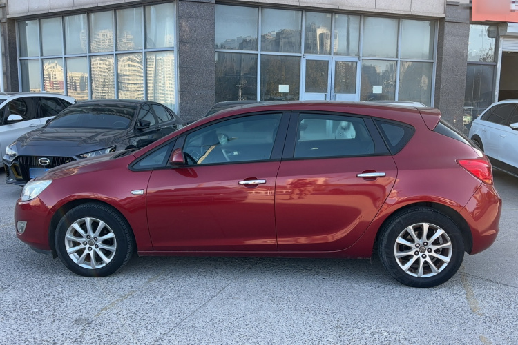 别克 英朗 2014款 XT 1.6L 自动时尚版车身外观6006