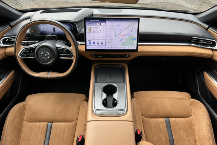 马自达EZ-6 2024款 增程200智尊版中控内饰7013