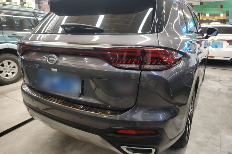 广汽传祺 传祺GS5 2019款 270T 自动尊享版车身外观7