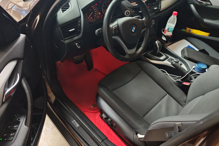 宝马X1 2014款 sDrive18i 领先型中控内饰20