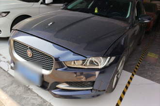 捷豹XE 2017款 2.0T 200PS R-Sport
