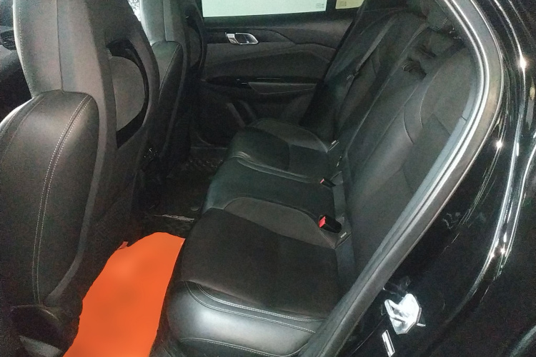 领克03 2021款 2.0TD 自动劲 冠军版中控内饰21