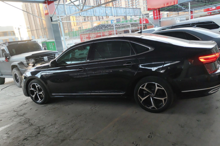 大众 帕萨特 2024款 380TSI 星空豪华版车身外观6003