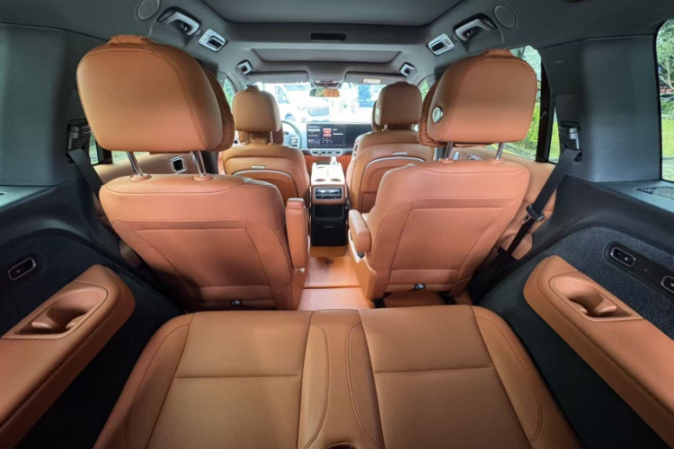 理想汽车 理想L8 2023款 Pro中控内饰7005