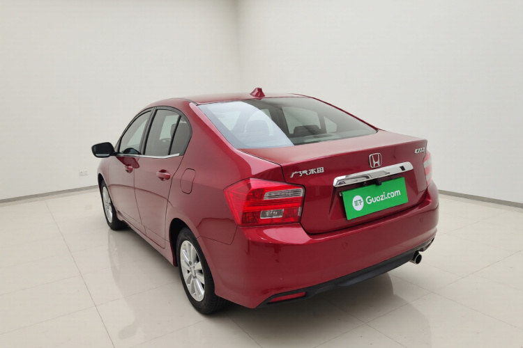 本田 锋范经典 2014款 风尚 1.5L 自动精英版车身外观5