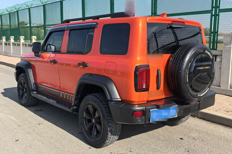 坦克300 2021款 越野版 2.0T 征服者车身外观6004